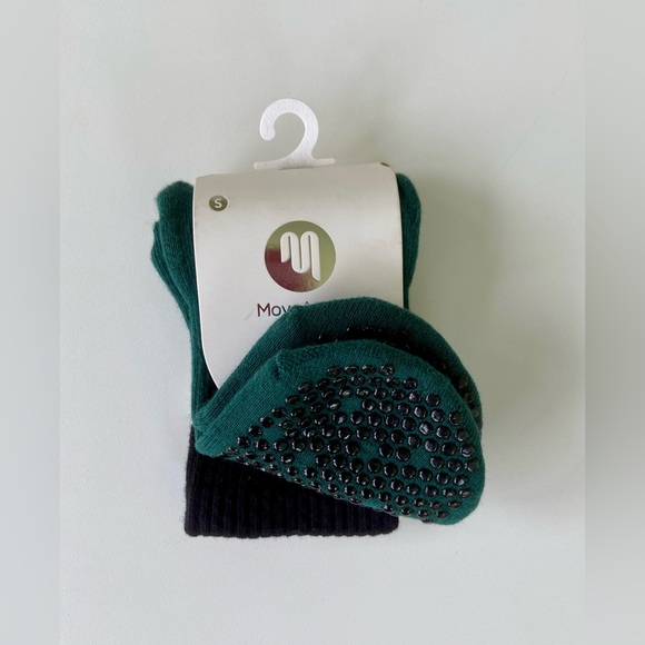MoveActive Crew Socks, Pilates Barre Yoga Socks, Non-Slip Crew Socks Sz: S 5-7.5 - Picture 6 of 7